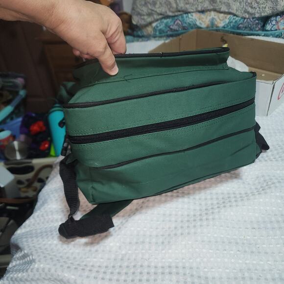 PICNIC AT ASCOT NYLON PICNIC BASKET BACKPACK 4 PERSON FULLY LOADED PICNIC SET